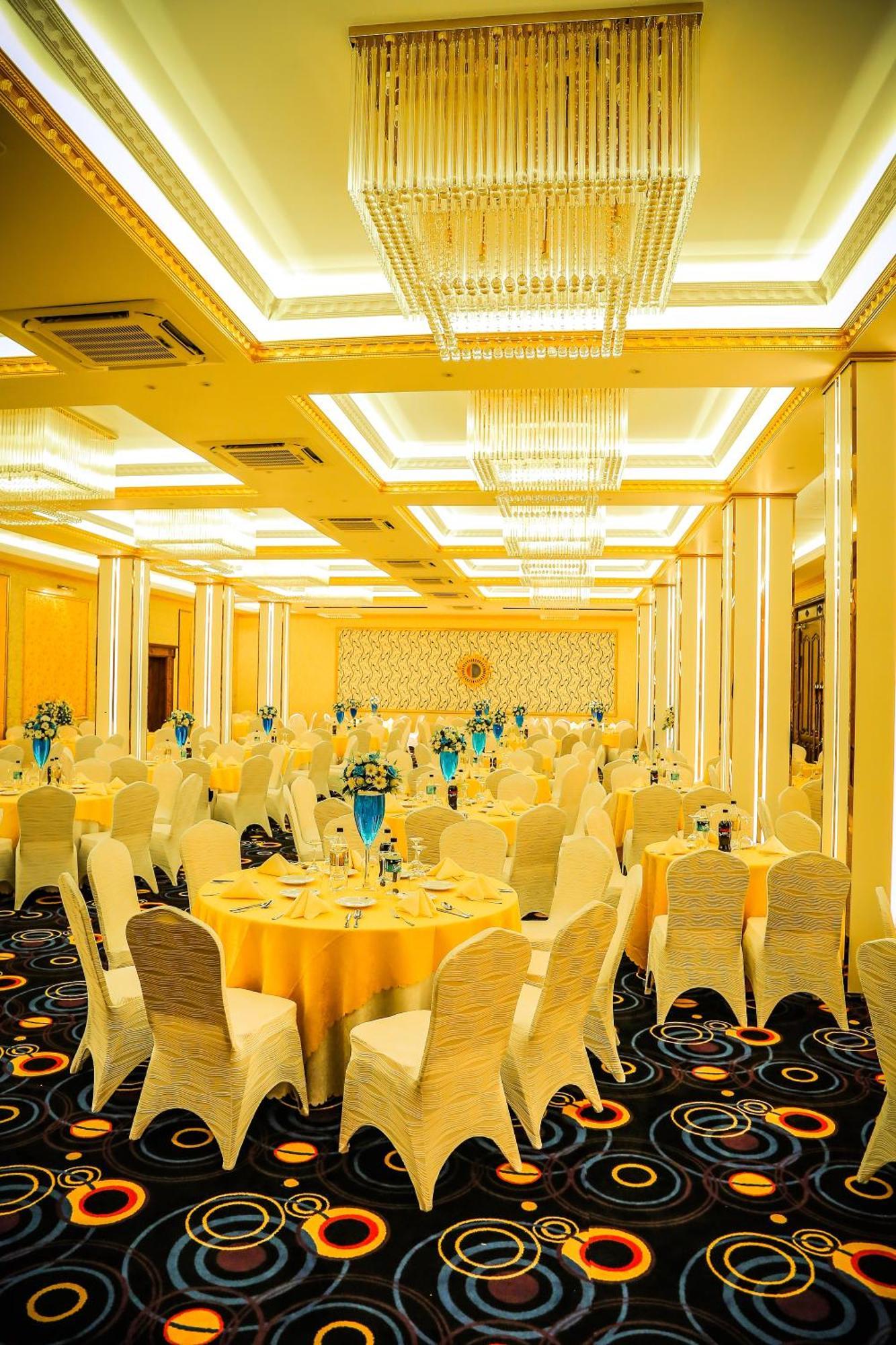 Aurora Banquet And Hotel ชิลอว์ ภายนอก รูปภาพ